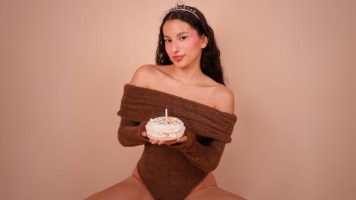 NikkiBon