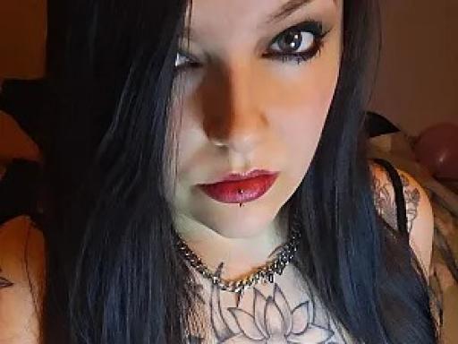 Gothiccbxby