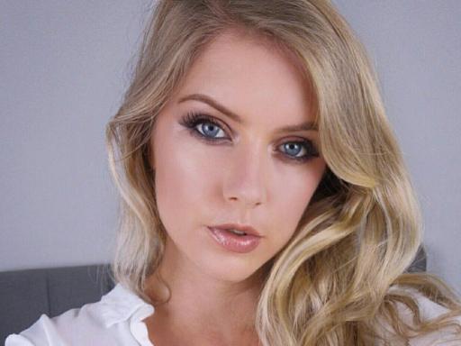 Goddess Allexandra