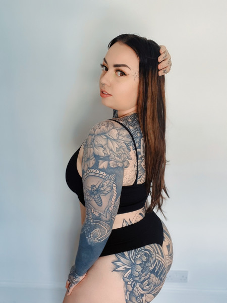 Valentina Thorne Valentina Thorne