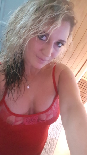 Celina Gomez Celina Gomez