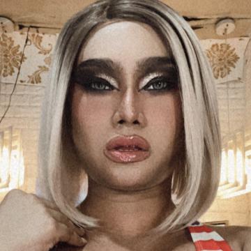 dominant-barbie