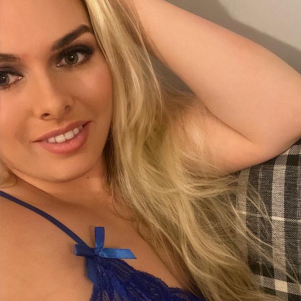 Candy Love webcam
