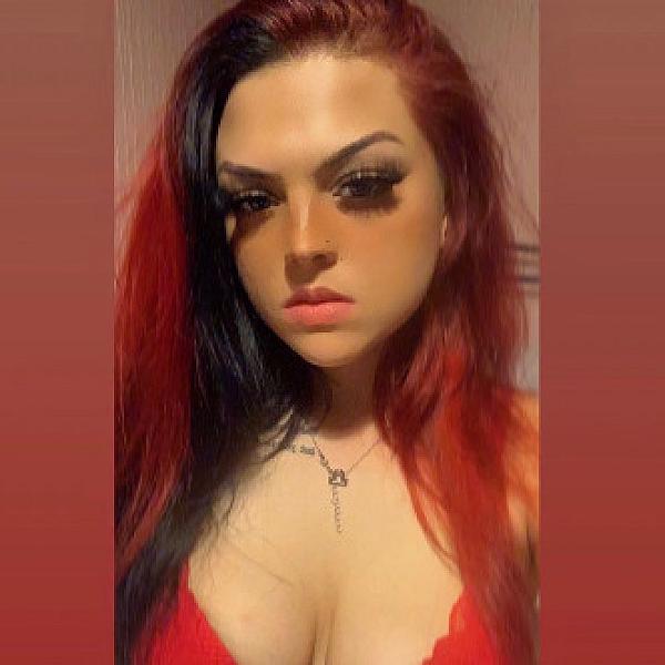 Violetrosee webcam