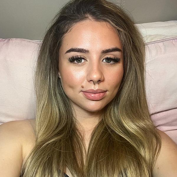 PrincessMiaMae webcam