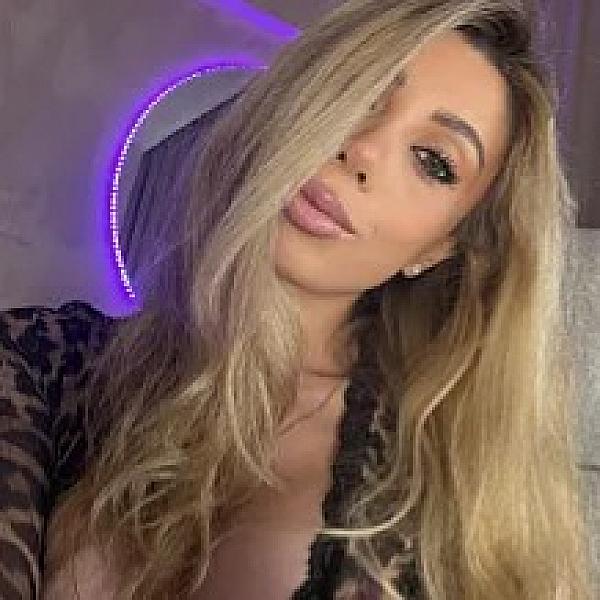 MaddisonRaw webcam