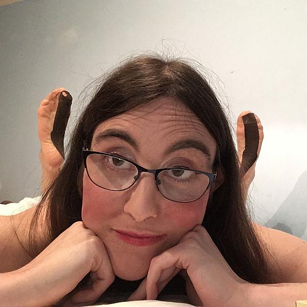 Phoebe J Rose webcam