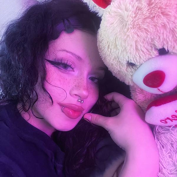 Berryliciouss webcam