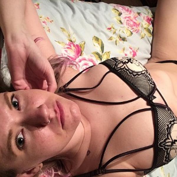 Kissme Kate webcam