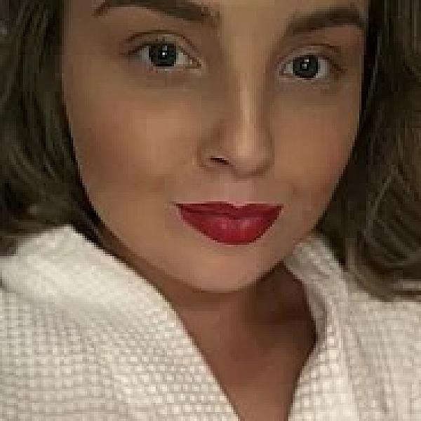 GiGi UK webcam