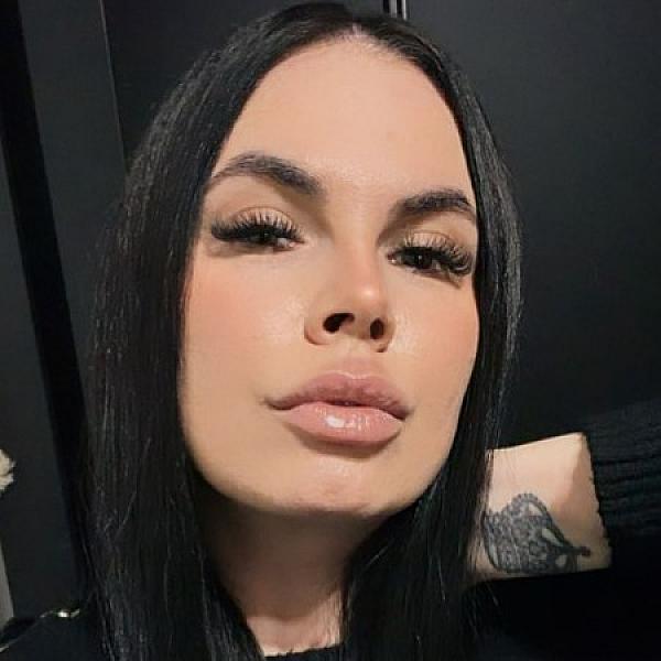 Jessica Jolie webcam