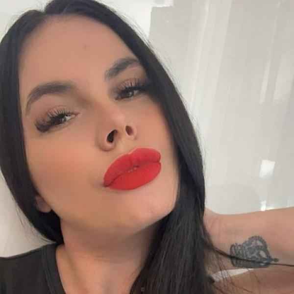 Jessica Jolie webcam