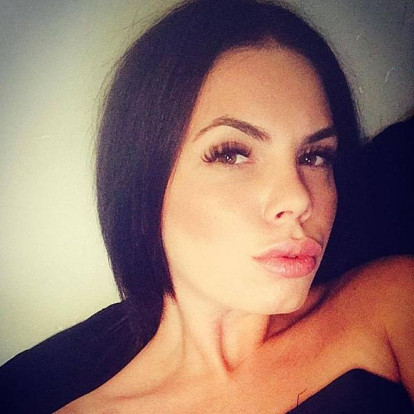 Jessica Jolie webcam