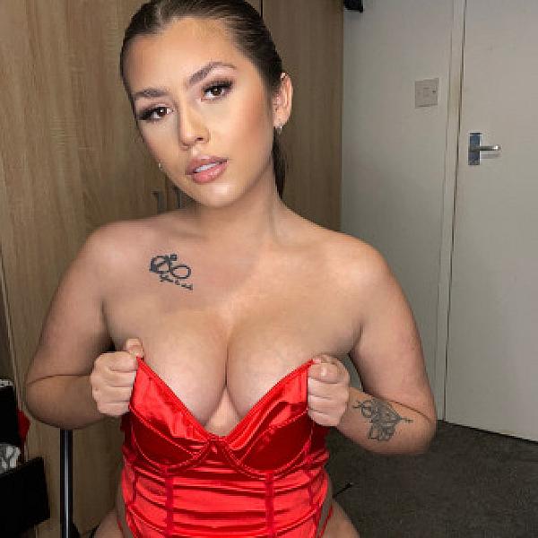 Emilia Franky webcam