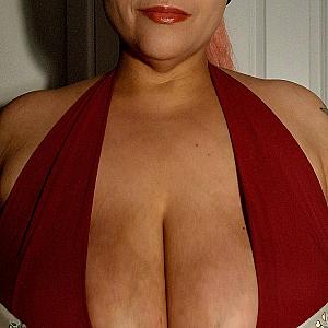 Mixed BBW Queen