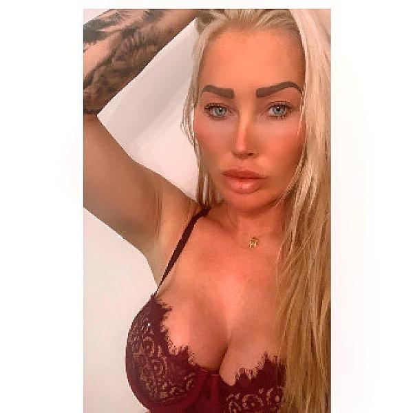 Luci Vixen webcam