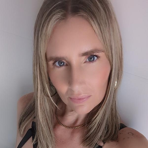 Sasha Grace