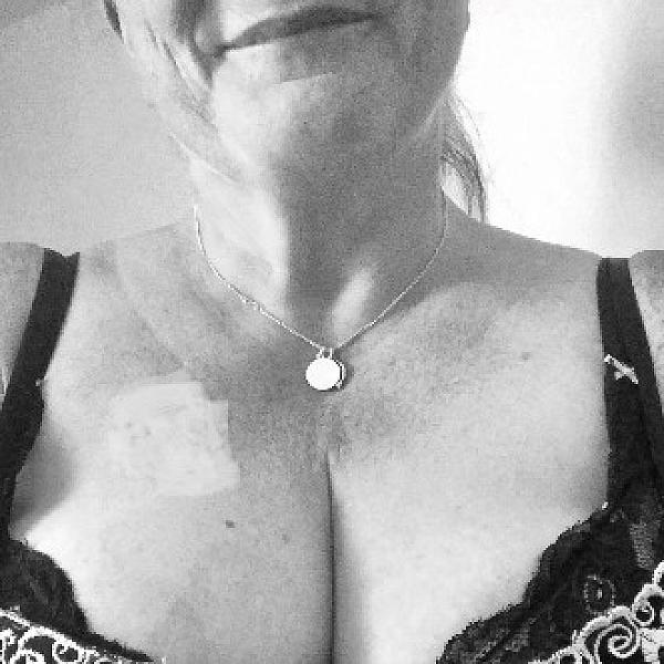 Sexy Heart121 webcam