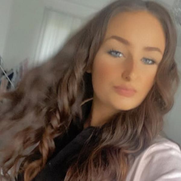 Ziana Love webcam