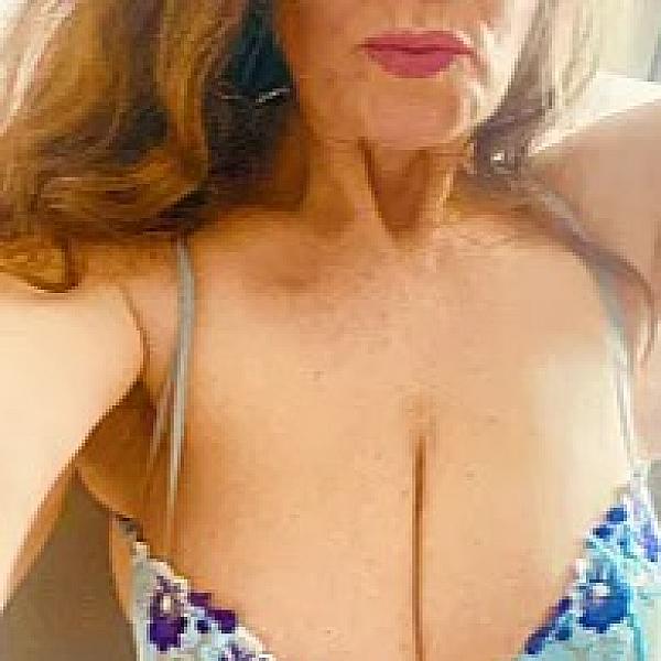 Miss_Tiffany_Luxe webcam