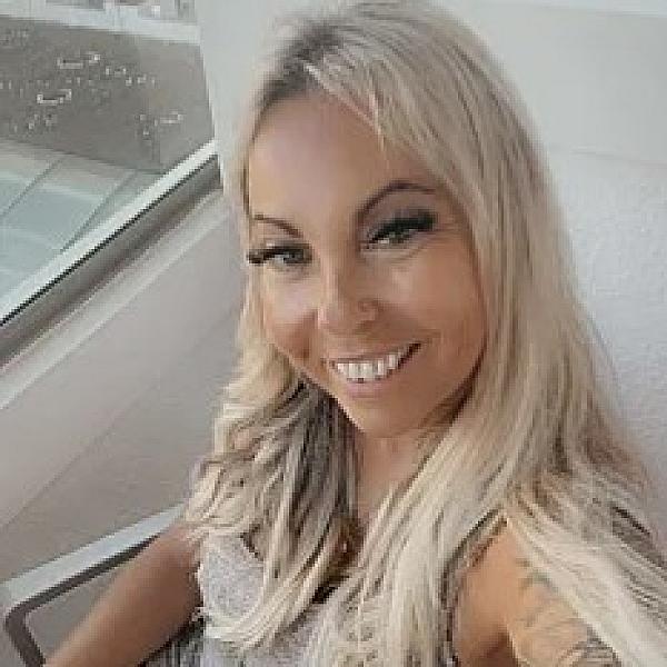 Anna_OnlineXO webcam