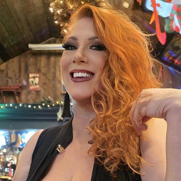 Foxy English Redhead