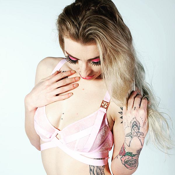 Harley Blair Voorhees webcam