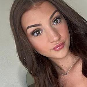 Olivia Angel webcam