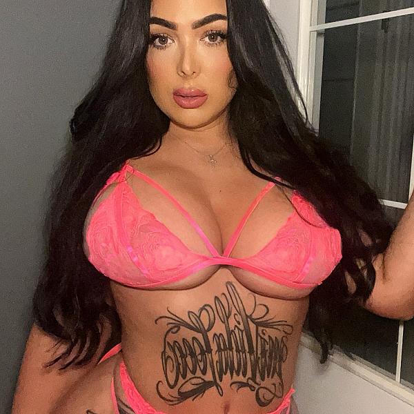Amelia Brookes webcam