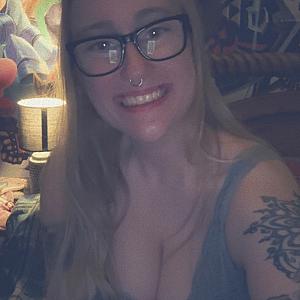 TattedTemptress webcam