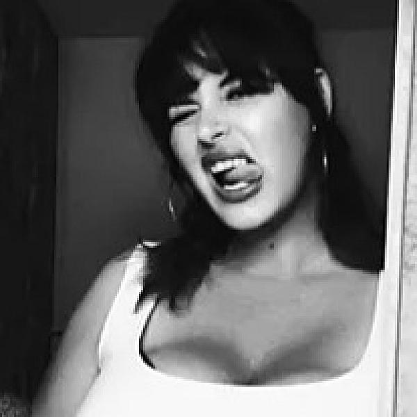 Rebecca Jessop webcam