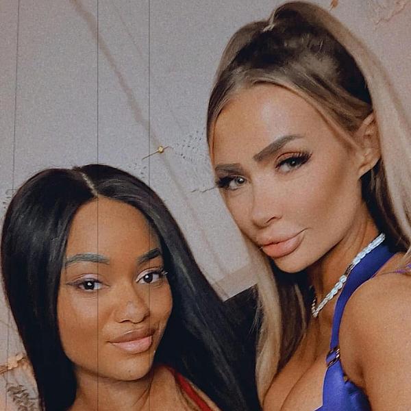 Kartel and Mia webcam