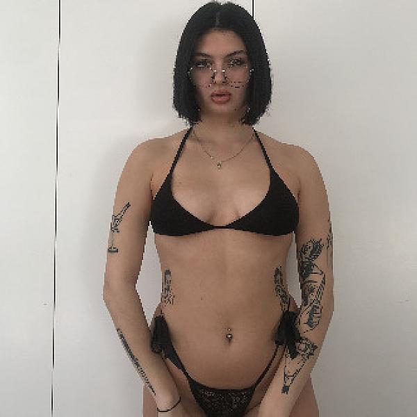 Ivy Austin webcam