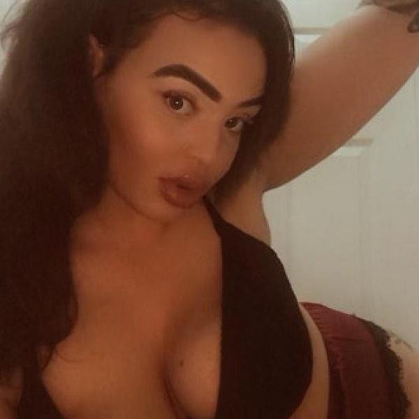 Sashaxoxo webcam