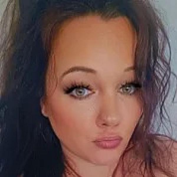 Clara-May webcam
