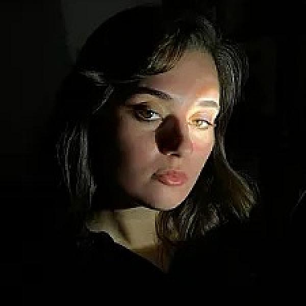 Bloom Moon webcam