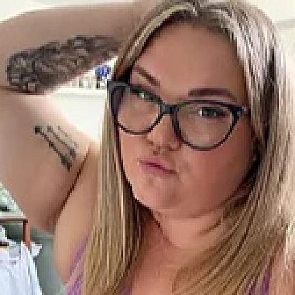 Plus_size_tori_x webcam
