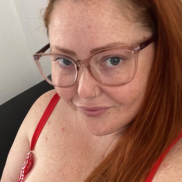 Miss Ruby Amour webcam