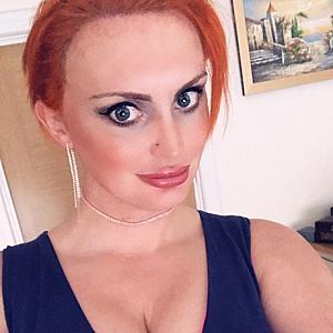 Chloe Davis webcam
