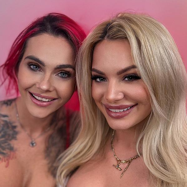 Roxi and Elizabeth webcam