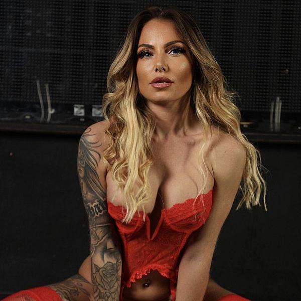 Harley Clare webcam