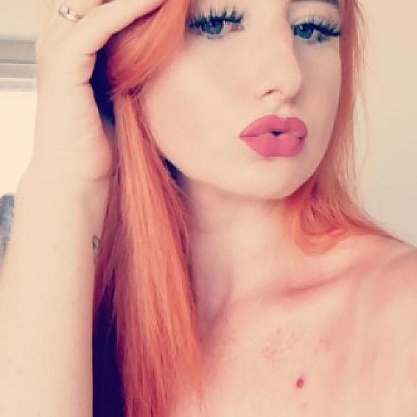 Rosie May webcam
