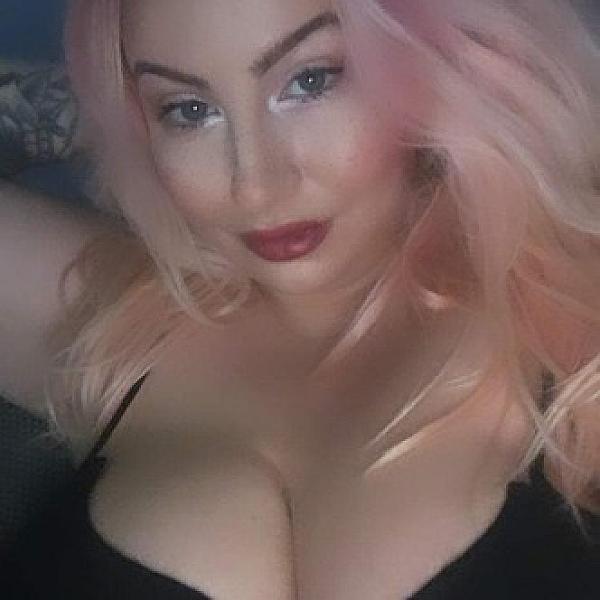 Eliza Kate webcam