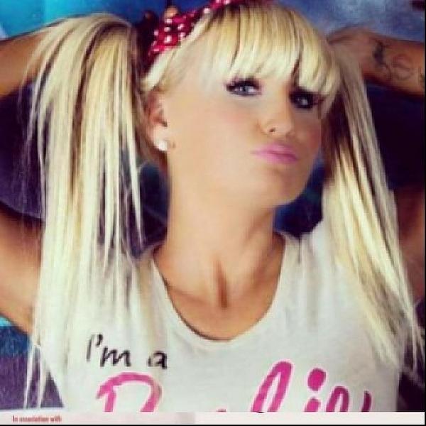 Missy Baka Barbie webcam