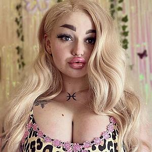 Ami Fae webcam