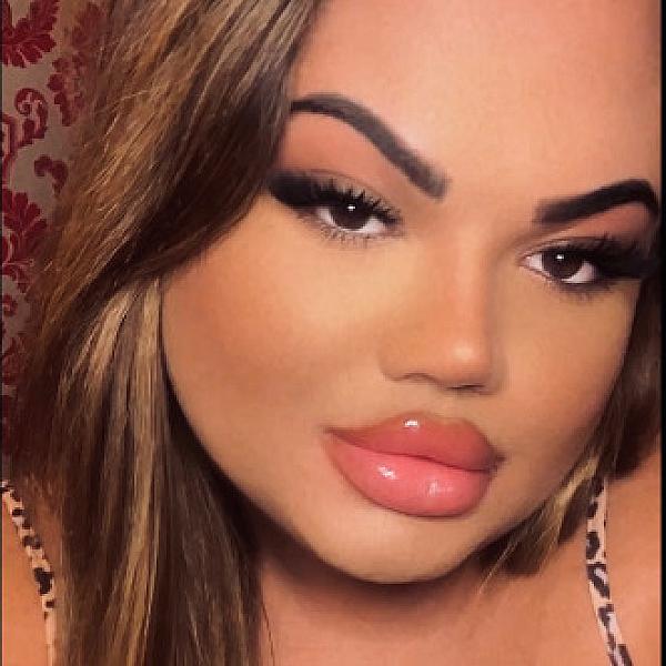 Barbie Monroe webcam