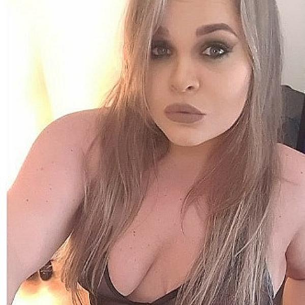 Bubble Butt Slxt webcam