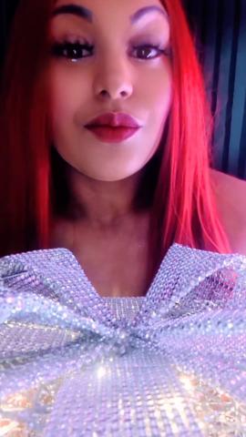 Ebony Diamonds's Santa's helper