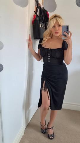 ThaiTemptress's Naughty teacher or sexy secretary